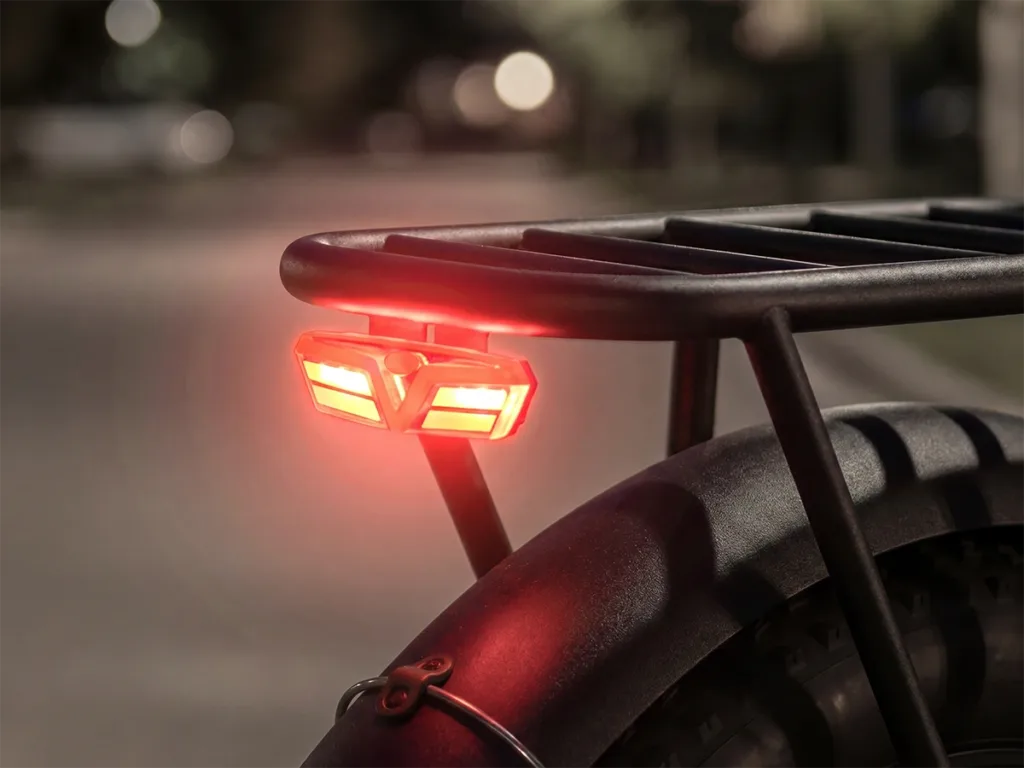 h2 pro rear light.webp